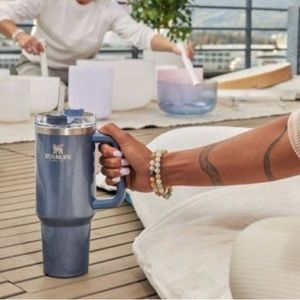 Limited edition target x Stanley 40oz cup! ❤️💜🤍